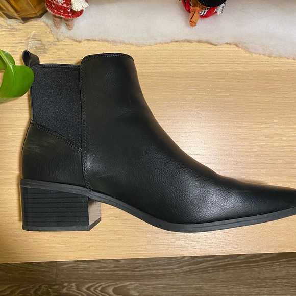 A New Day Gwen black boots sz 10 - Picture 5 of 8